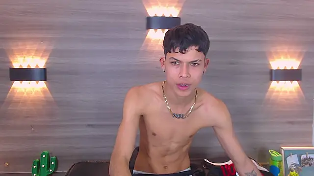 Levis Montes online show from 01-09-25, 05:00