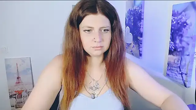 Snapshot of Lizzy_Love chatting on 06-26-26, 11:14 Lizzy Love online show from 06-26-26, 11:14