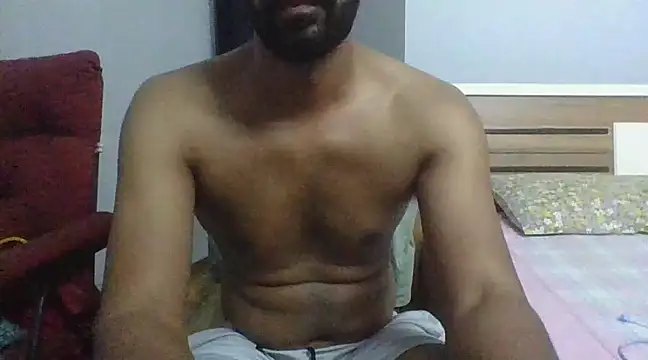 Snapshot of IndianEurope chatting on 03-11-25, 04:40 IndianEurope online show from 03-11-25, 04:40