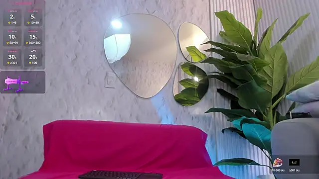 Emelyross  online show from 10-23-25, 12:54