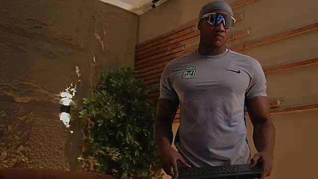 Logan Varela online show from 10-31-25, 12:39