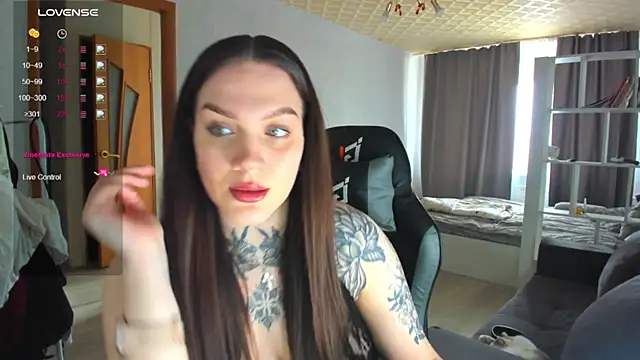 AizaRose online show from 04-14-26, 06:08