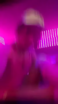 gurlnips online show from 03-03-26, 09:48