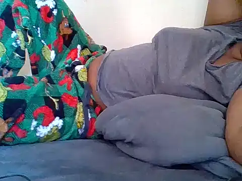 XOXO NATASHALUCKY online show from 06-07-26, 11:03
