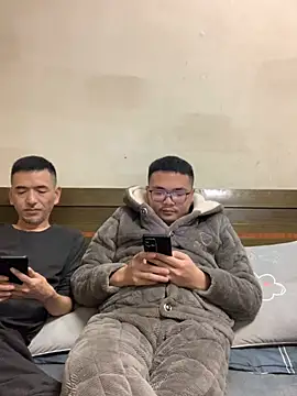 lililiwuwuwu online show from 12-22-24, 01:11