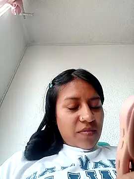 Tiphanydirty3 online show from 11-27-25, 06:32