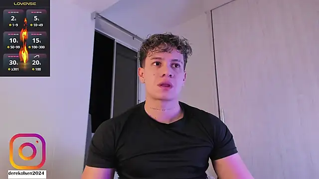 DerekOlsen online show from 10-28-25, 01:09