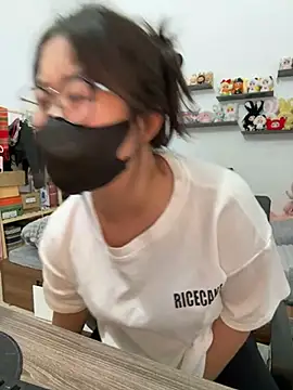 Snapshot of Jenni_nana chatting on 03-18-25, 05:31 Jenni nana online show from 03-18-25, 05:31