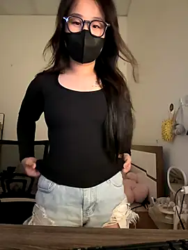 Snapshot of Jenni_nana chatting on 10-12-25, 05:17 Jenni nana online show from 10-12-25, 05:17