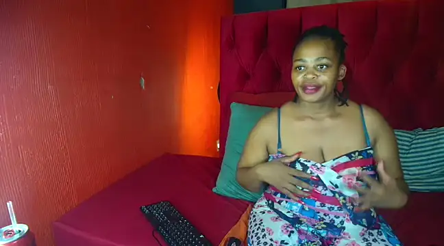 SweetandNaughty22 online show from 02-08-25, 07:49