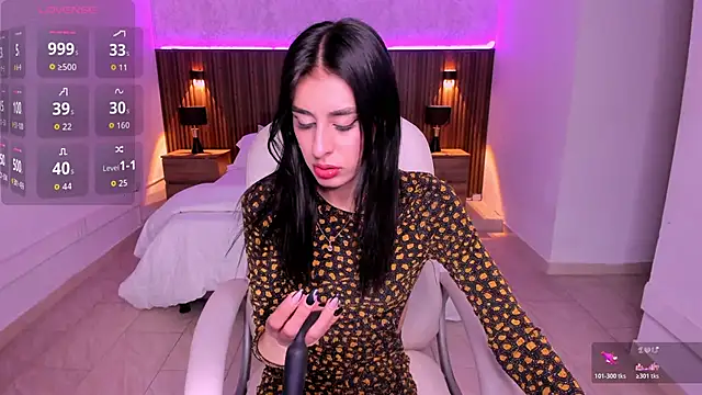 karlaa james online show from 11-05-25, 10:59