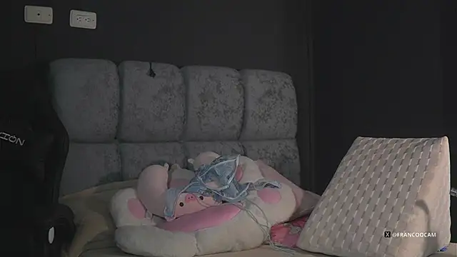 eimy22 online show from 02-04-26, 11:53