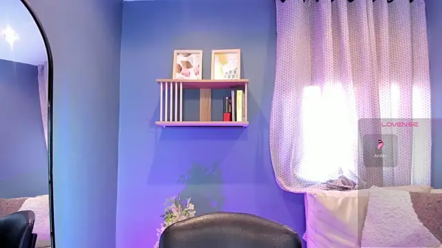 Snapshot of Miranda_doll_ chatting on 06-16-26, 12:19 Miranda doll online show from 06-16-26, 12:19