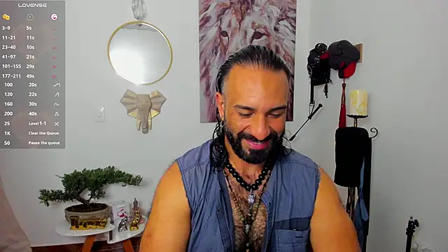 Snapshot of mr_maik chatting on 12-16-24, 11:44 mr maik online show from 12-16-24, 11:44