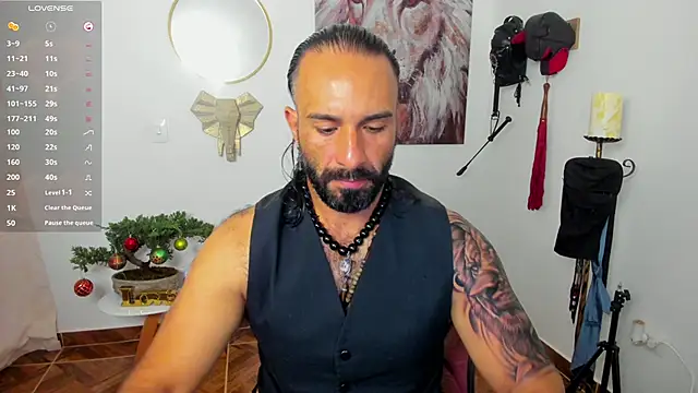 Snapshot of mr_maik chatting on 12-18-24, 01:34 mr maik online show from 12-18-24, 01:34