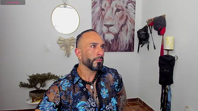 Snapshot of mr_maik chatting on 01-18-25, 08:09 mr maik online show from 01-18-25, 08:09