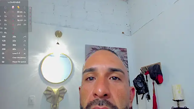 Snapshot of mr_maik chatting on 02-12-25, 09:31 mr maik online show from 02-12-25, 09:31