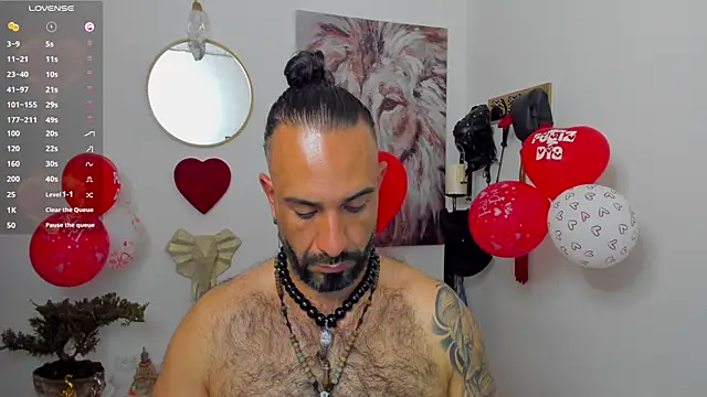Snapshot of mr_maik chatting on 02-13-25, 01:59 mr maik online show from 02-13-25, 01:59