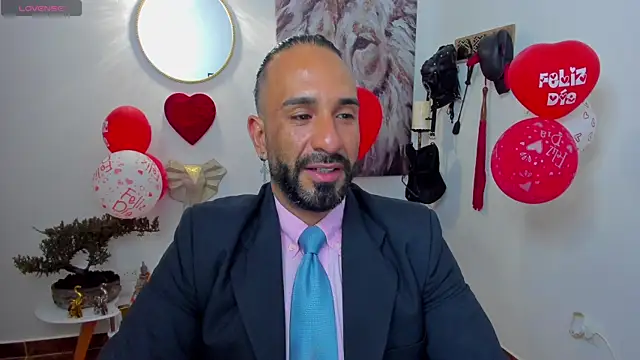 Snapshot of mr_maik chatting on 02-14-25, 09:34 mr maik online show from 02-14-25, 09:34