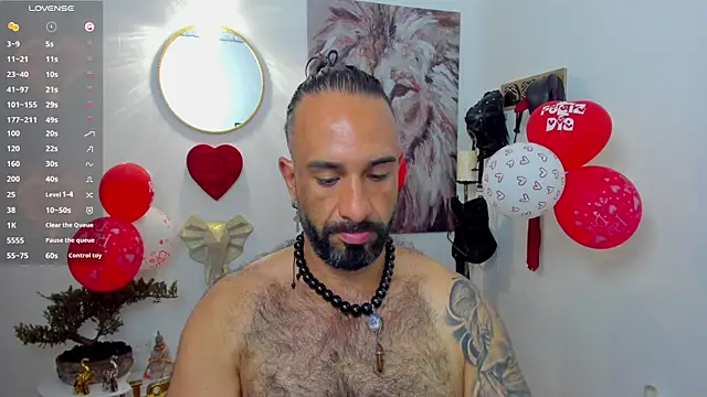 Snapshot of mr_maik chatting on 02-14-25, 01:29 mr maik online show from 02-14-25, 01:29