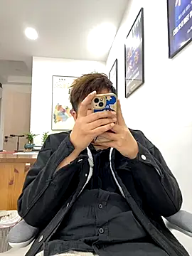 Snapshot of m99781 chatting on 11-15-25, 07:05 m99781 online show from 11-15-25, 07:05