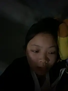 Snapshot of chaomay796xo chatting on 12-11-24, 05:21 chaomay796xo online show from 12-11-24, 05:21