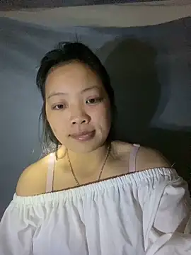 Snapshot of chaomay796xo chatting on 12-14-24, 04:12 chaomay796xo online show from 12-14-24, 04:12