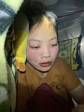 Snapshot of chaomay796xo chatting on 12-23-24, 12:52 chaomay796xo online show from 12-23-24, 12:52