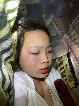 Snapshot of chaomay796xo chatting on 12-25-24, 05:48 chaomay796xo online show from 12-25-24, 05:48