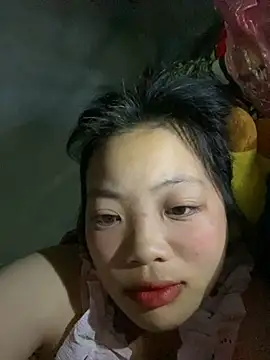 Snapshot of chaomay796xo chatting on 01-08-25, 11:41 chaomay796xo online show from 01-08-25, 11:41