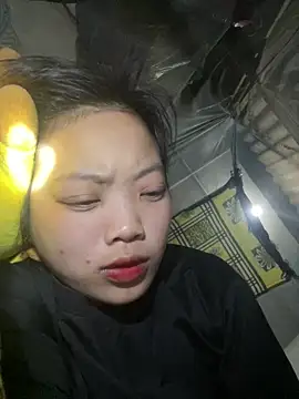 Snapshot of chaomay796xo chatting on 03-03-25, 02:04 chaomay796xo online show from 03-03-25, 02:04