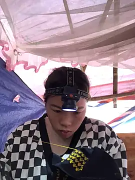 Snapshot of ngoclothingoc9en chatting on 12-16-24, 01:21 ngoclothingoc9en online show from 12-16-24, 01:21