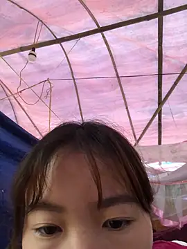 Snapshot of ngoclothingoc9en chatting on 12-26-24, 12:57 ngoclothingoc9en online show from 12-26-24, 12:57