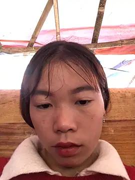 Snapshot of ngoclothingoc9en chatting on 01-04-25, 12:59 ngoclothingoc9en online show from 01-04-25, 12:59