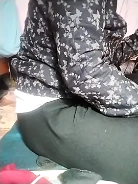 Snapshot of ngoclothingoc9en chatting on 03-19-25, 11:57 ngoclothingoc9en online show from 03-19-25, 11:57