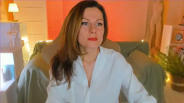 Snapshot of April_o_Nill chatting on 03-04-25, 01:06 April o Nill online show from 03-04-25, 01:06