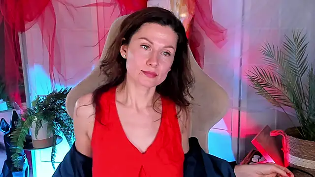 April o Nill online show from 11-18-25, 05:17