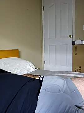 Snapshot of Mgman4365 chatting on 12-29-24, 01:28 Mgman4365 online show from 12-29-24, 01:28