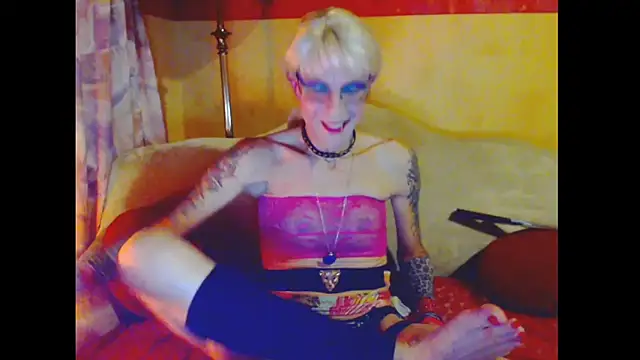 cuxladyboy online show from 03-23-26, 01:09