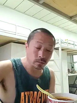 quequwushan online show from 03-07-25, 10:43