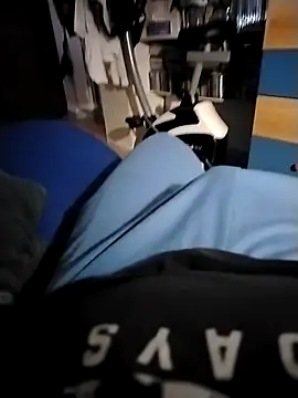 Nikart83 online show from 04-19-26, 06:54