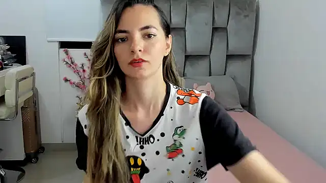 Snapshot of baby-miah chatting on 02-09-25, 05:19 baby-miah online show from 02-09-25, 05:19