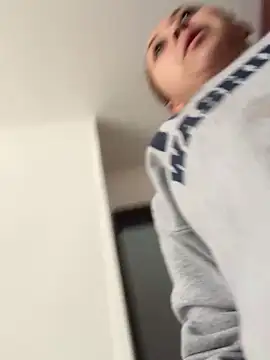 Snapshot of Joseph_and_Amy_ chatting on 12-05-24, 04:34 Joseph and Amy online show from 12-05-24, 04:34