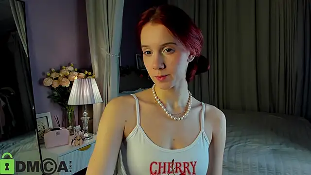 Snapshot of Dearly_Emily chatting on 01-18-26, 05:06 Dearly Emily online show from 01-18-26, 05:06