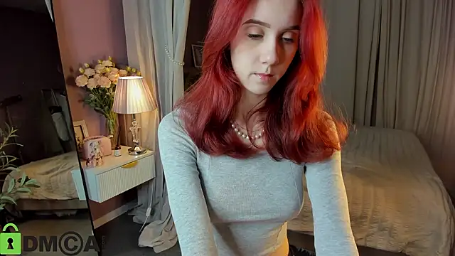 Snapshot of Dearly_Emily chatting on 02-20-26, 05:24 Dearly Emily online show from 02-20-26, 05:24