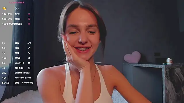 Snapshot of JudyAngil chatting on 09-18-25, 05:31 JudyAngil online show from 09-18-25, 05:31