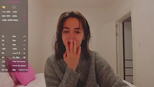 Snapshot of JudyAngil chatting on 11-06-25, 06:25 JudyAngil online show from 11-06-25, 06:25