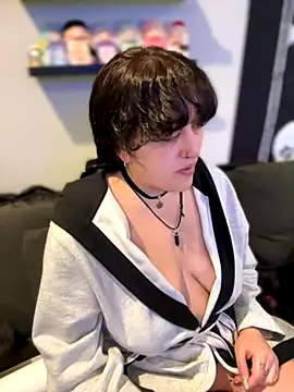 ThicBunz online show from 10-26-25, 03:51