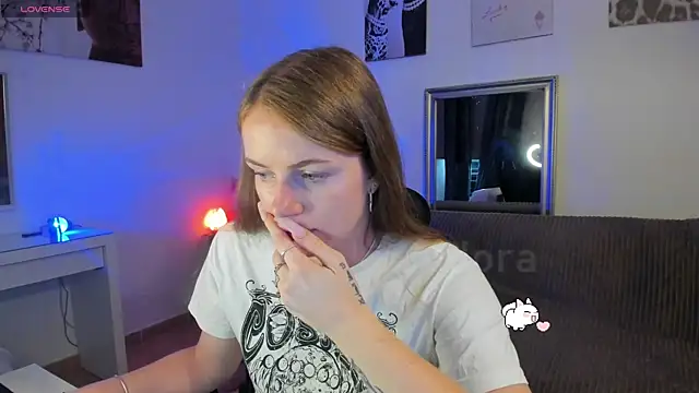 Piinkpandora online show from 10-16-25, 02:29