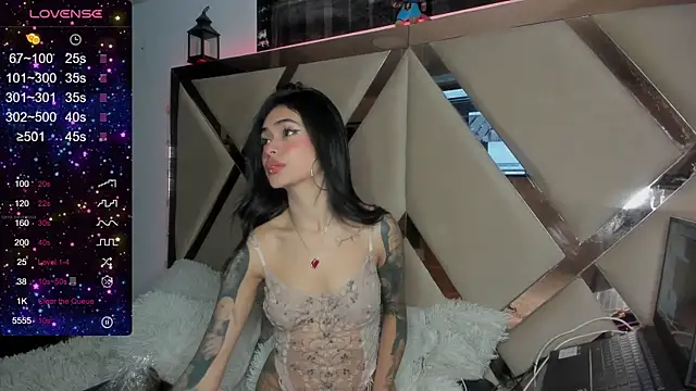 Snapshot of AliceMiller_2 chatting on 12-12-24, 08:36 AliceMiller 2 online show from 12-12-24, 08:36